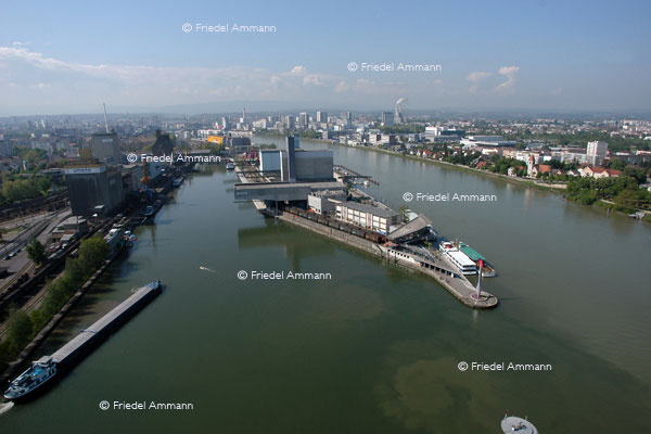 BASEL - Rheinhafen Kleinhüningen, Dreiländereck