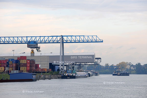 BASEL - Rheinhafen - Birsfelden