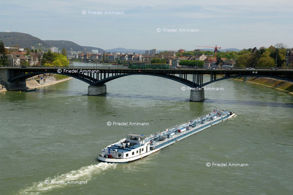 BASEL - Rheinschiffahrt - Wettsteinbrücke