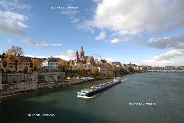 BASEL - Rheinschiffahrt - Münster-Fähre «Leu»