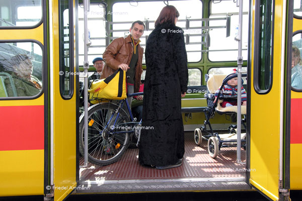BASEL – Öffentlicher Verkehr –BLT 