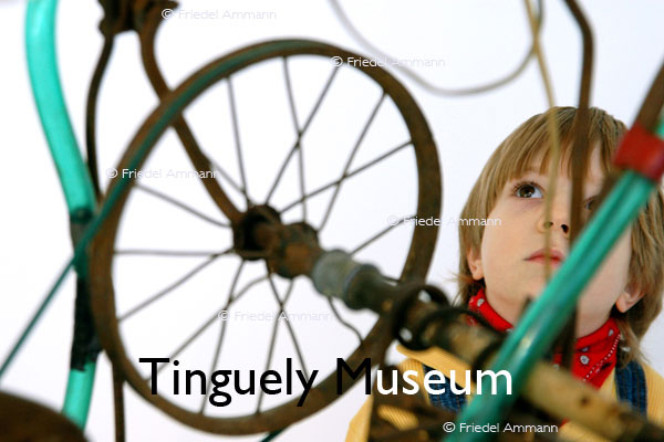 BASEL - Museen – Tinguely Museum