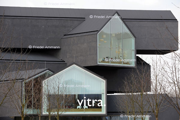 BASEL - vitra. - Weil am Rhein - vitraHaus, Architekten Herzog & De Meuron