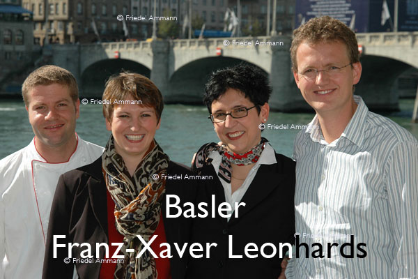 BASEL – BaslerInnen - Hotel Krafft Angestellte, rechts Franz-Xaver Leonhards