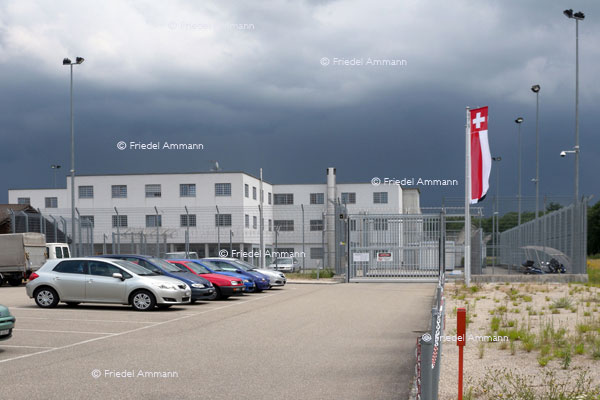 BASEL - BesucherInnen - Asylheim Bässlergut