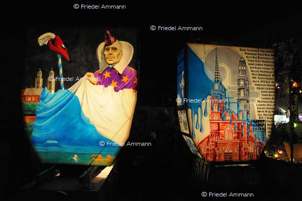 BASEL - Fasnacht 2012 - Laternenausstellung auf dem Münsterplatz
