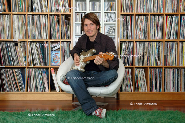 BASEL - Kultur & Kunst - Adrian Sieber, Lovebugs