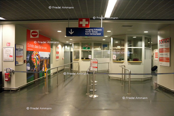 BASEL - Grenzübergang Euro Airport