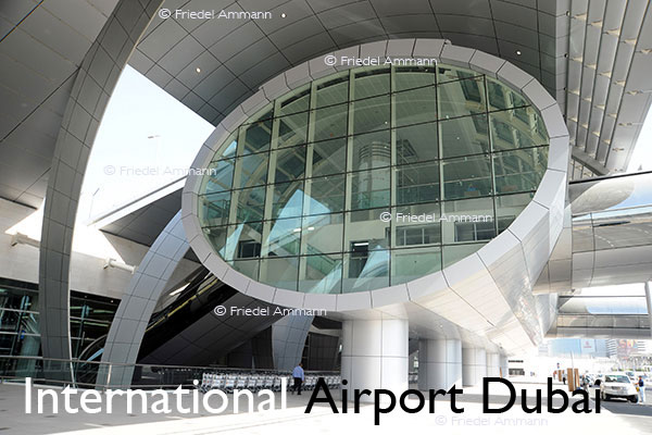BAUTEN - Architektur 20. Jahrhundert - International Airport Dubai