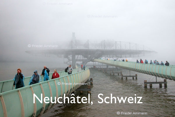 BAUTEN – Brücken / Bridges - expo 02 – Les Galets de l'arteplage de Neuchâtel, Schweiz