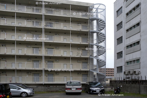 BAUTEN - Gebäudeansichten / Building opinions – Japan