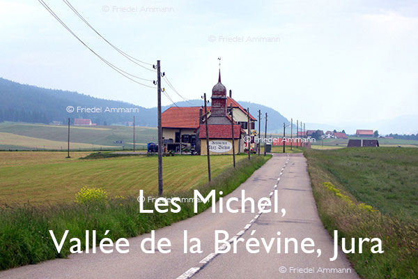 BAUTEN / MOBILITÄT – BUILDINGS / MOBILITY - Strassen, Tunnels - Roads, Tunnel – Les Michel, Vallée de la Brévine – Jura, Schweiz