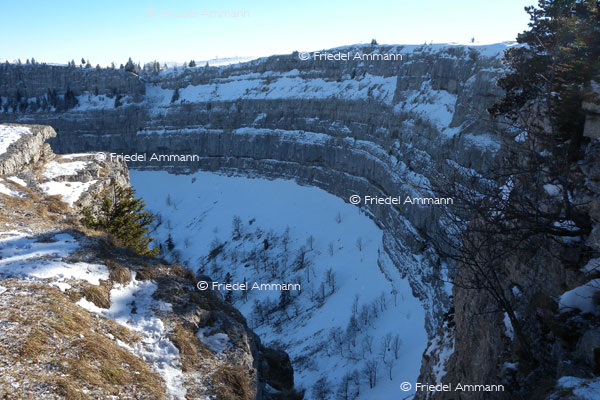 IMPRESSIONEN - Landschaften / Landscapes - Creux du Van, Jura, Schweiz