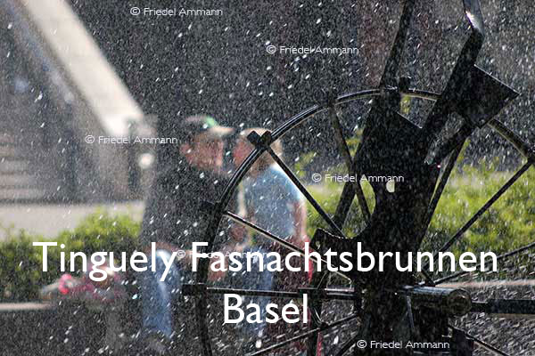 KULTUR – Denkmäler / Kunst im öffentlichen Raum - Tinguely Fasnachtsbrunnen, Basel, Schweiz