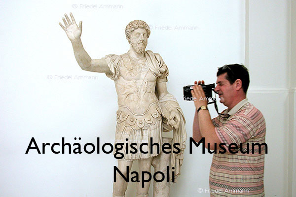 KULTUR – Ausstellungen / Galerien - Archäologisches Nationalmuseum - Napoli, Italia