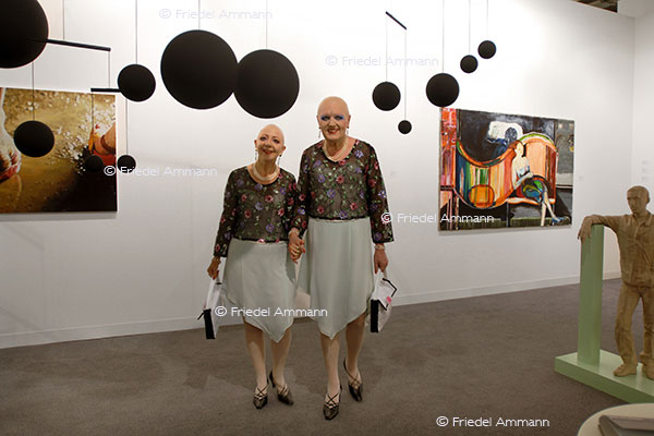 KULTUR - Kitsch & Kunst - Eva und Adele an der ART Basel