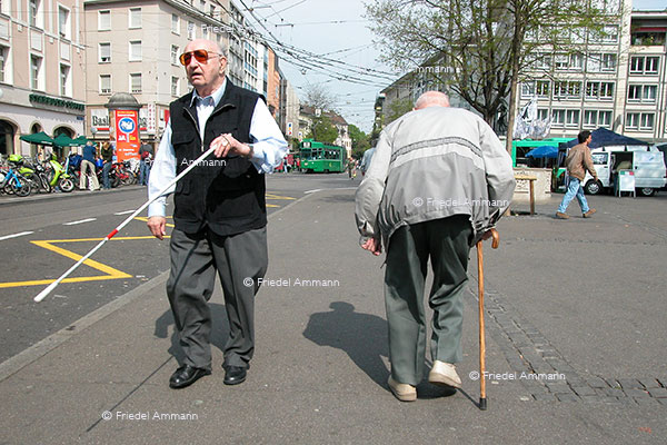 LEBEN - Humor