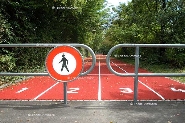 LEBEN - Humor