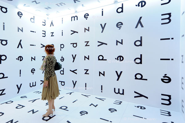  LEBEN – Kommunikation / Communication – ART Unlimited Basel 