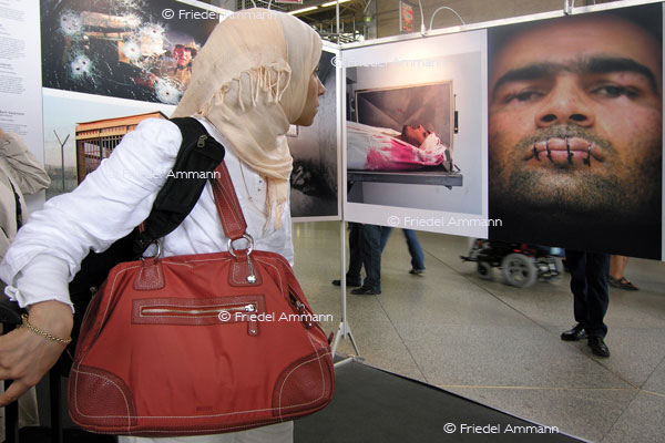 LEBEN - Gewalt / Force -  Photo-World Press Ausstellung