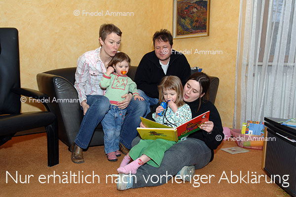 LEBEN – Familie mit Nanny