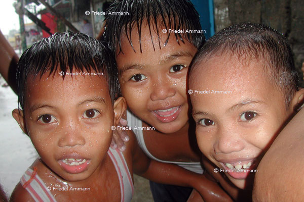 LEBEN - Kinder / children - Philippinen