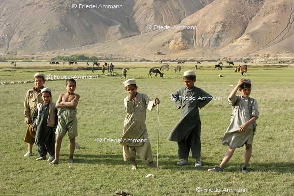 LEBEN - Jugend / Youth - Paschtunen Ethnie, Afghanistan