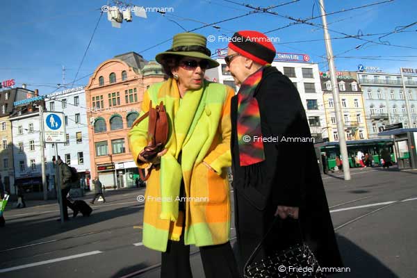 Frauen / Women