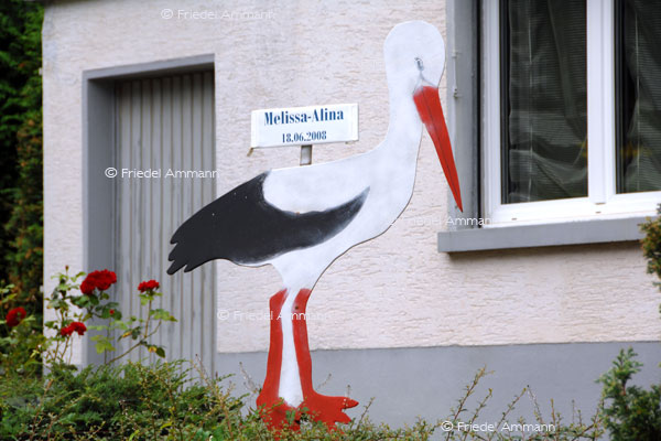 LEBEN - Gesellschaftliche Ereignisse - Taufe