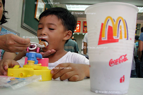 LEBEN - Gesundheit / health – Fast Food