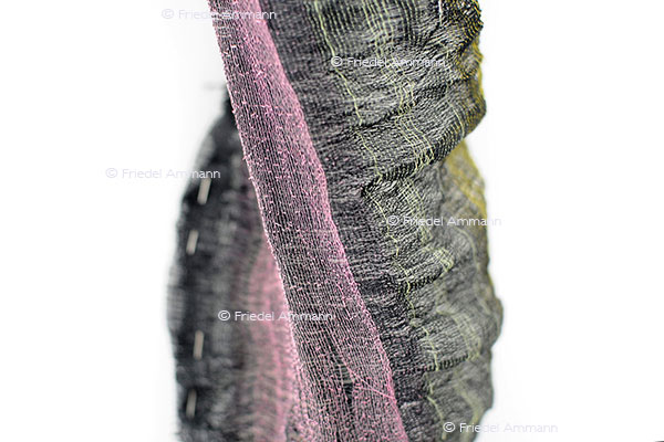 LEBEN – Mode - Carola Kauffmann, Weberin - Hotzenbach, Schwarzwald, Deutschland