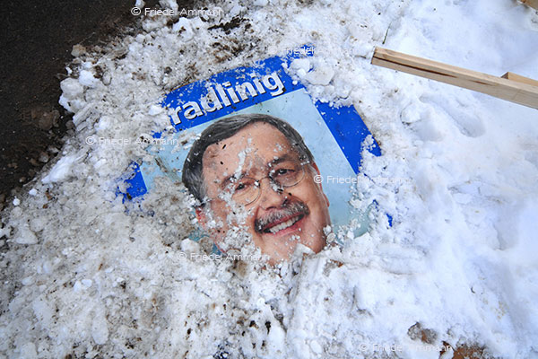 LEBEN - Politik, Geschichte – Schweizer Wahlplakat