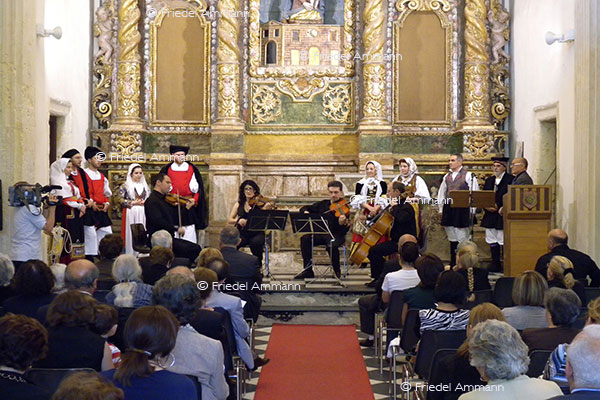 LEBEN - Spiritualität / Religion - Gottesdienst – Sardinien, Italia