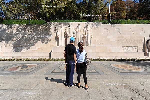 SCHWEIZ – Genf / Genève - Le Mur de la Réforme, Reformationsdenkmal - Hauptvertreter des Calvinismus: Farel, Calvin, Bèze, Knox