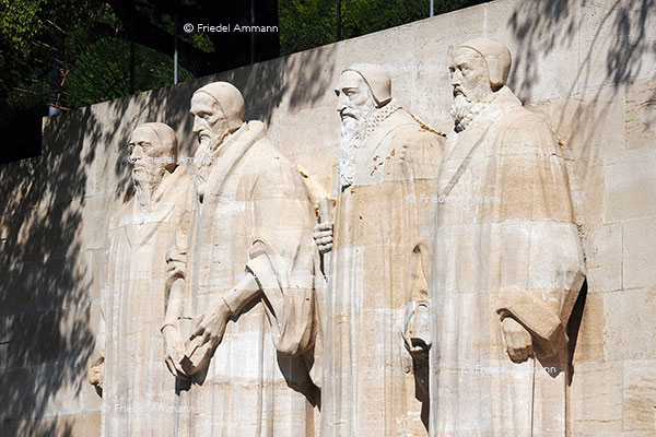 SCHWEIZ – Genf / Genève - Le Mur de la Réforme, Reformationsdenkmal - Hauptvertreter des Calvinismus: Farel, Calvin, Bèze, Knox
