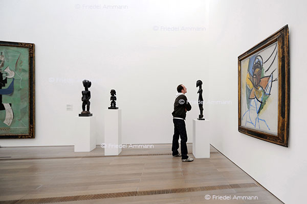SCHWEIZ - Kultur, Folklore - Fondation Beyeler