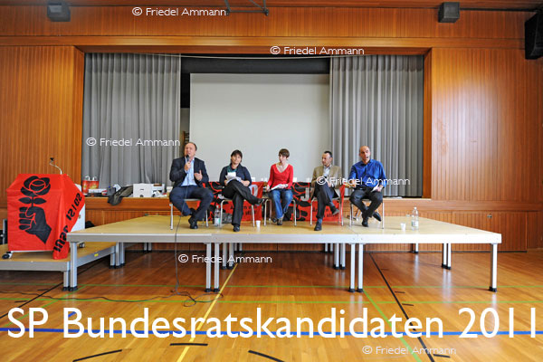 SCHWEIZ – Geschichte / Politik – JUSO Jahresversammlung Liestal, 5. Nov. 2011 – Bundesratskandidaten Pierre Yves Maillard, Marina Carobbio Guscetti, Stephane Rossini, Alain Berset