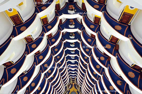 WORLD - Tourismus / Tourism - Burj al Arab Hotel, Dubai