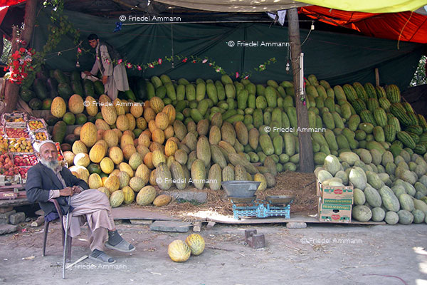 WORLD - Afghanistan, Kabul – Street market