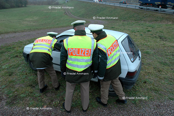 WELT - Deutschland - Bundesgrenzschutz