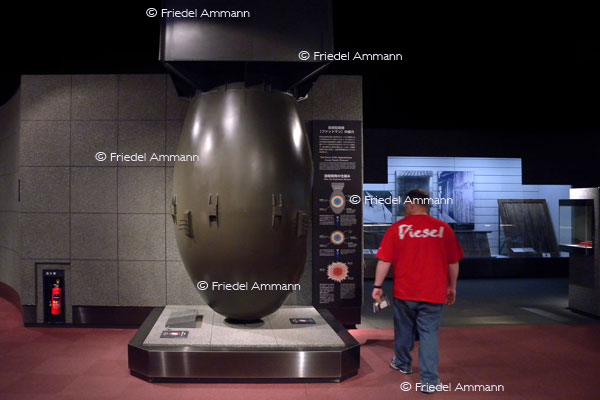 WORLD – Japan – American in Nagasaki