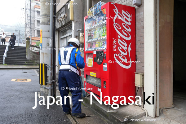 WORLD – Japan – Never Thirsty