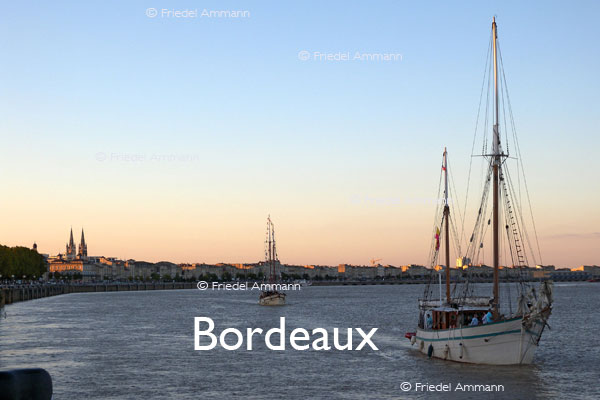 WORLD - France, Sud Ouest - Bordeaux