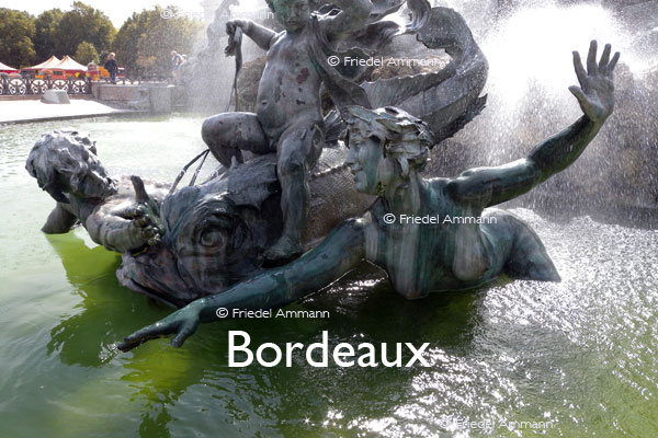 WORLD - France, Sud Ouest - Fontaine des Girondins, Bordeaux