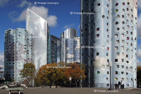 WORLD - France, Paris - Logement sociale, la Defense