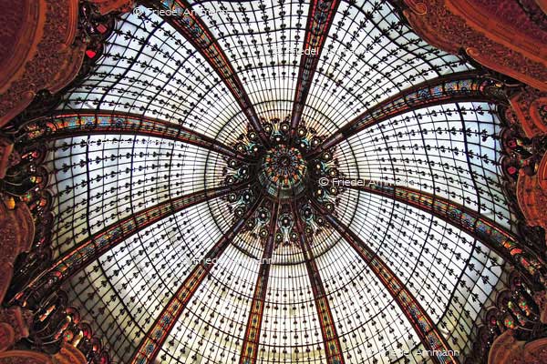 WORLD - France, Paris - Galerie Lafayette