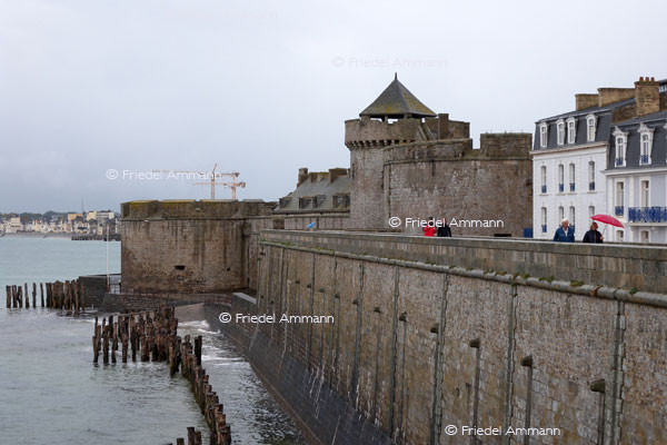 WORLD – France, Bretagne - St Malo