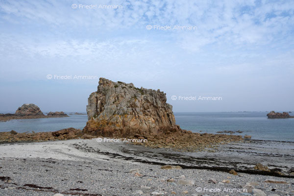 WORLD – France, Bretagne - Penvénan