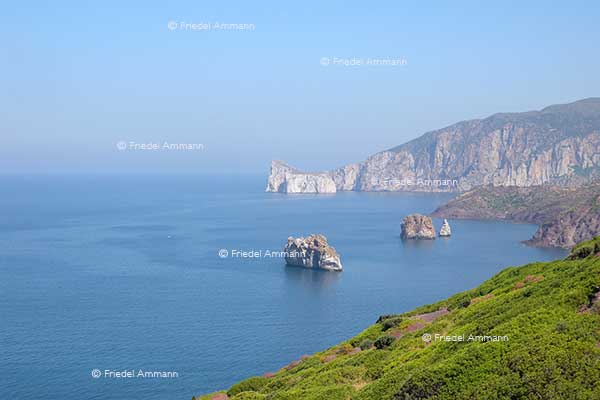 WORLD - Italia - Sardinien / Sarde