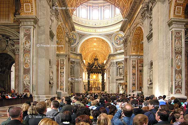 WORLD - Italia, Rom – Petersdom / San Pietro, Vaticano